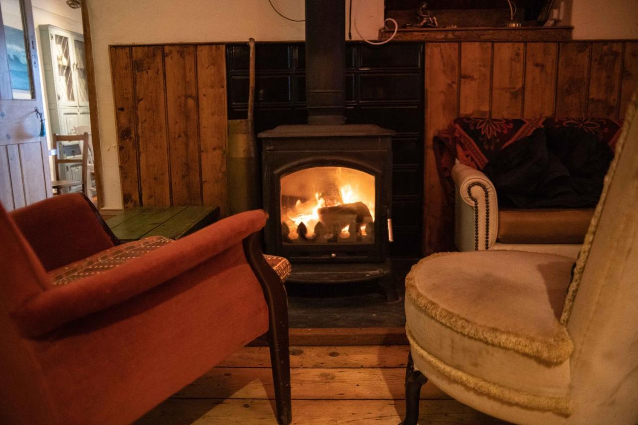 Manorbier Castle Inn Sunset Room Esterno foto