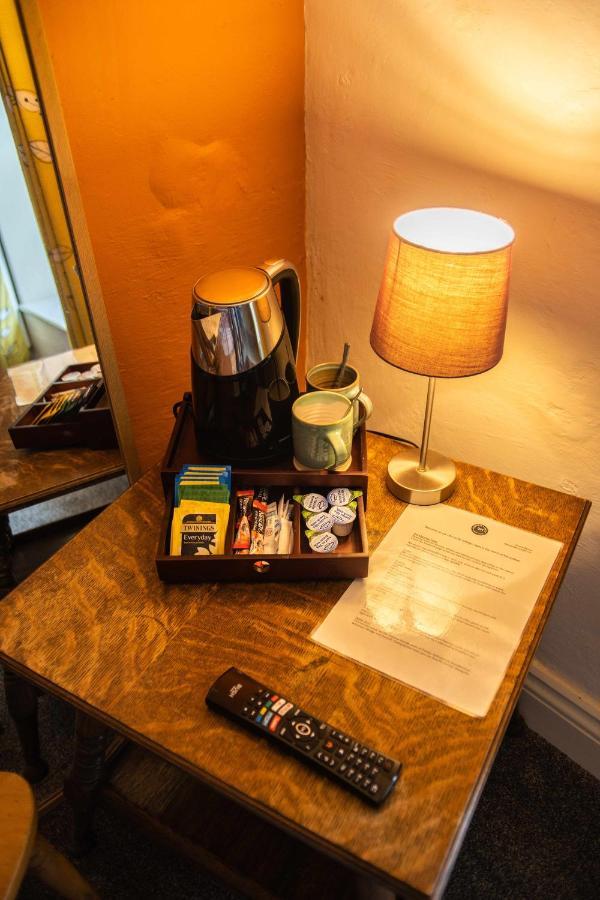 Manorbier Castle Inn Sunset Room Esterno foto